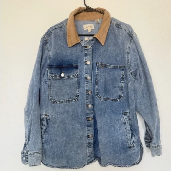 Jackets & Blazers - Classic Blue Denim Jacket with Tan Collar